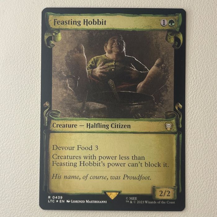 Feasting Hobbit - Foil - Tales of Middle-earth Commander 0439