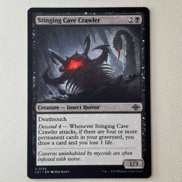 Stinging Cave Crawler - The Lost Caverns of Ixalan 0124
