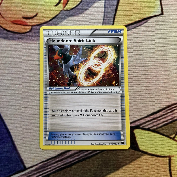 Houndoom Spirit Link - BREAKthrough 142/162