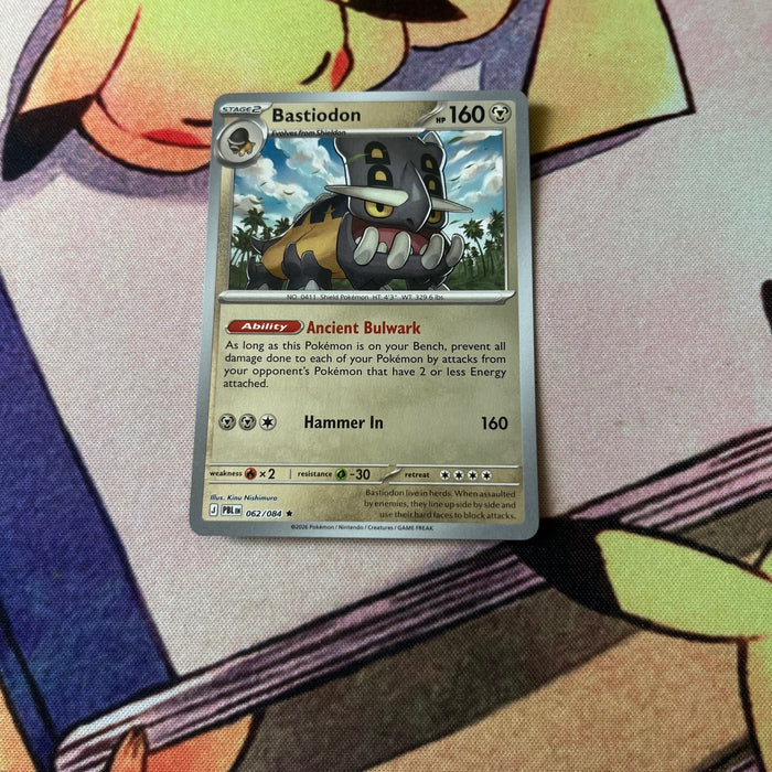 Bastiodon - Holo - Pitch Black 062/084