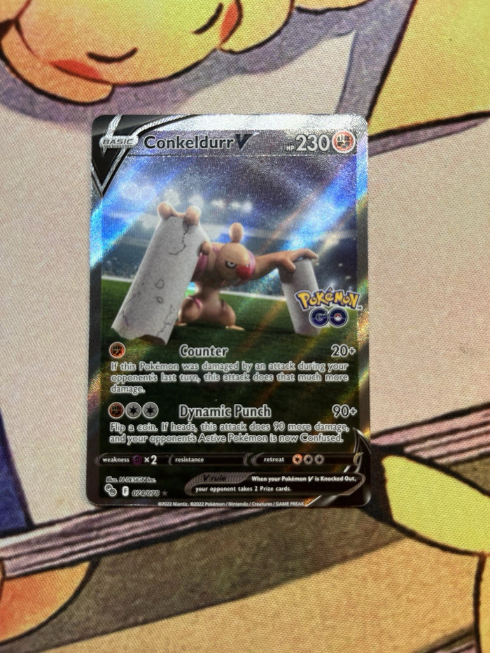 Conkeldurr V - Holo - Pokémon GO 074/078
