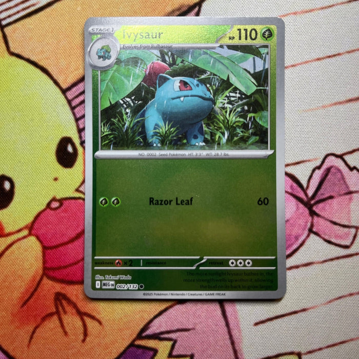 Ivysaur - Reverse Holo - Mega Evolution 002/132