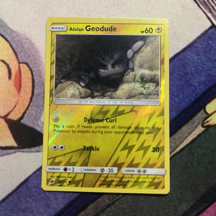 Alolan Geodude - Reverse Holo - Crimson Invasion 32/111