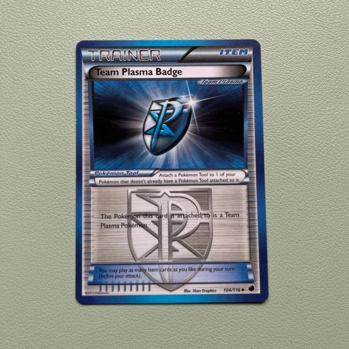 Team Plasma Badge - Plasma Freeze 104/116