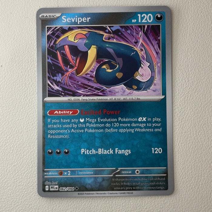 Seviper - Reverse Holo - Phantasmal Flames 062/094