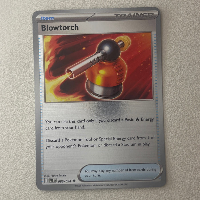 Blowtorch - Reverse Holo - Phantasmal Flames 086/094