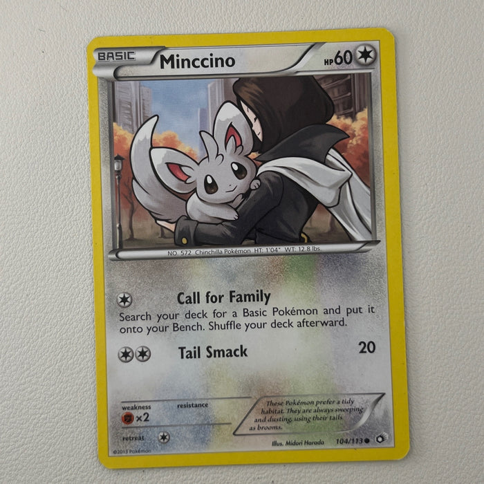 Minccino - Legendary Treasures 104/113